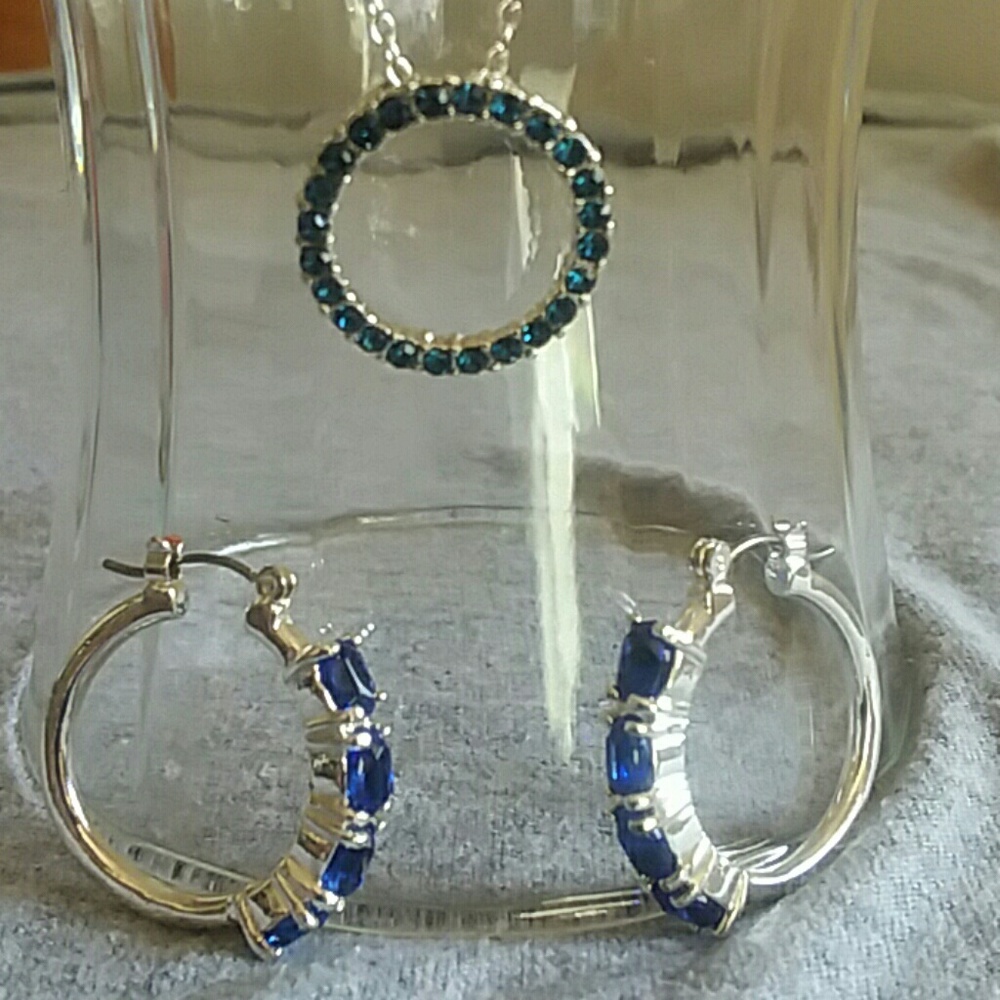 Avon jewelry bundle